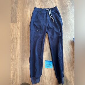 figs navy joggers